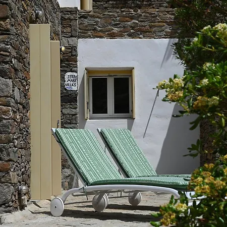 Terramare Villa's 3 * Kíthnosz