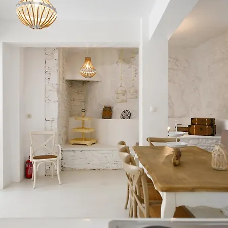 Terramare Villa's 3 كيثنوس